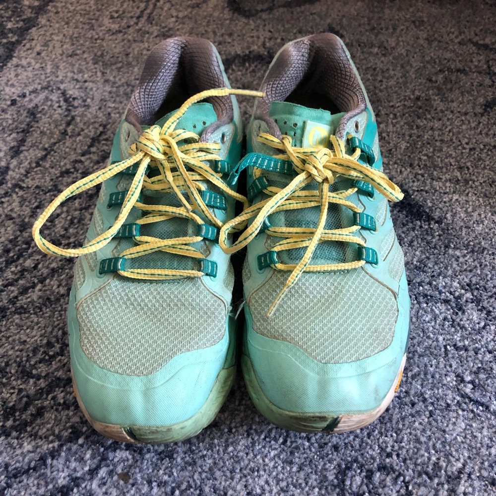 Merrell Running Shoes - Picture 2 of 6